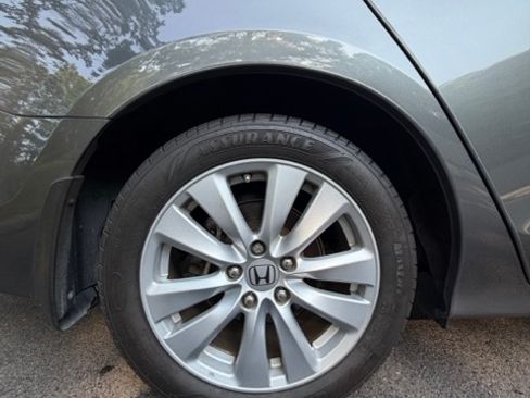 Used 2011 Honda Accord EX image 21