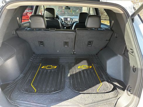 Used 2022 Chevrolet Equinox Premier image 6
