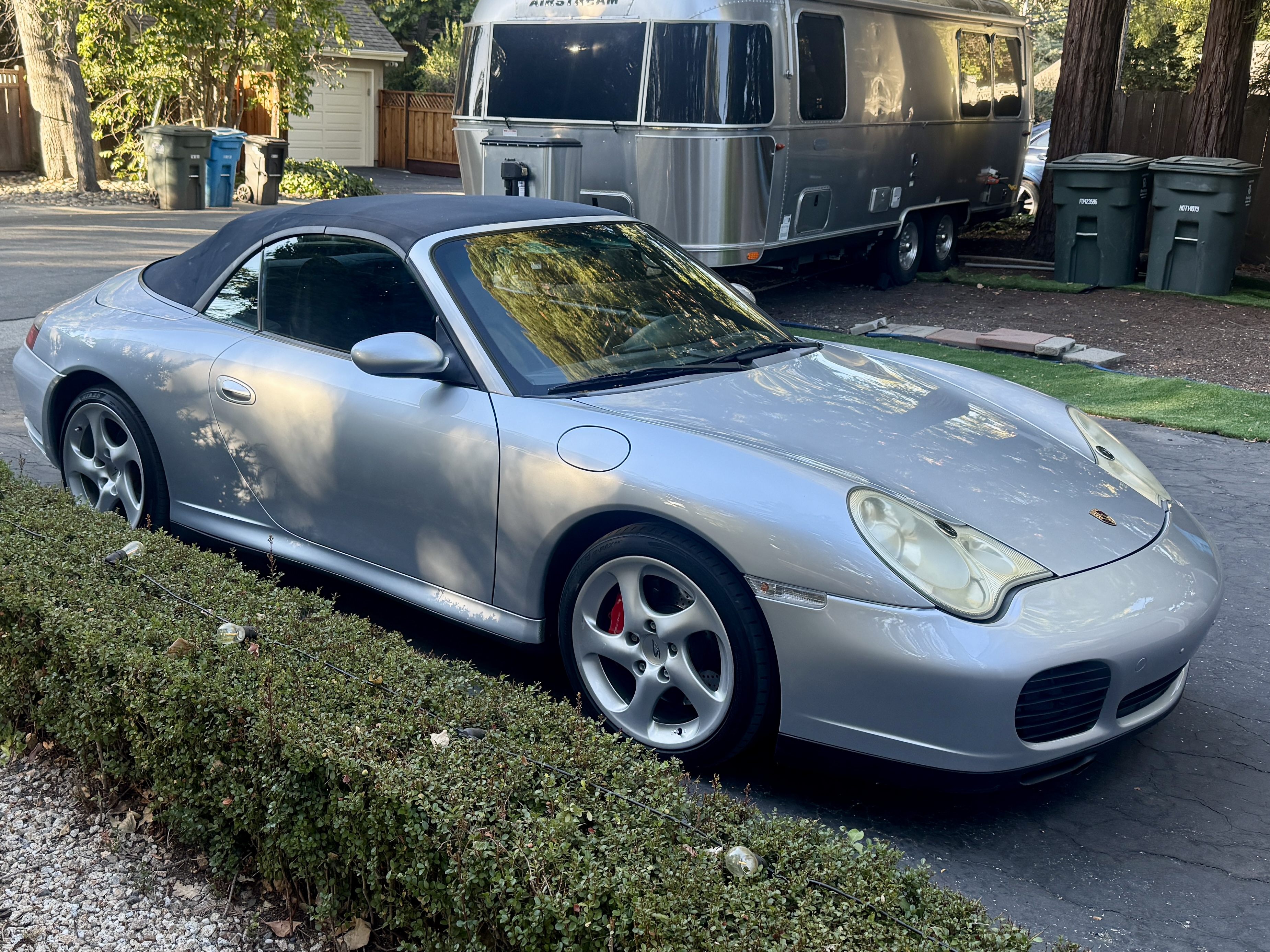 Used 2004 Porsche 911 Carrera 4S AWD/4WD image 14