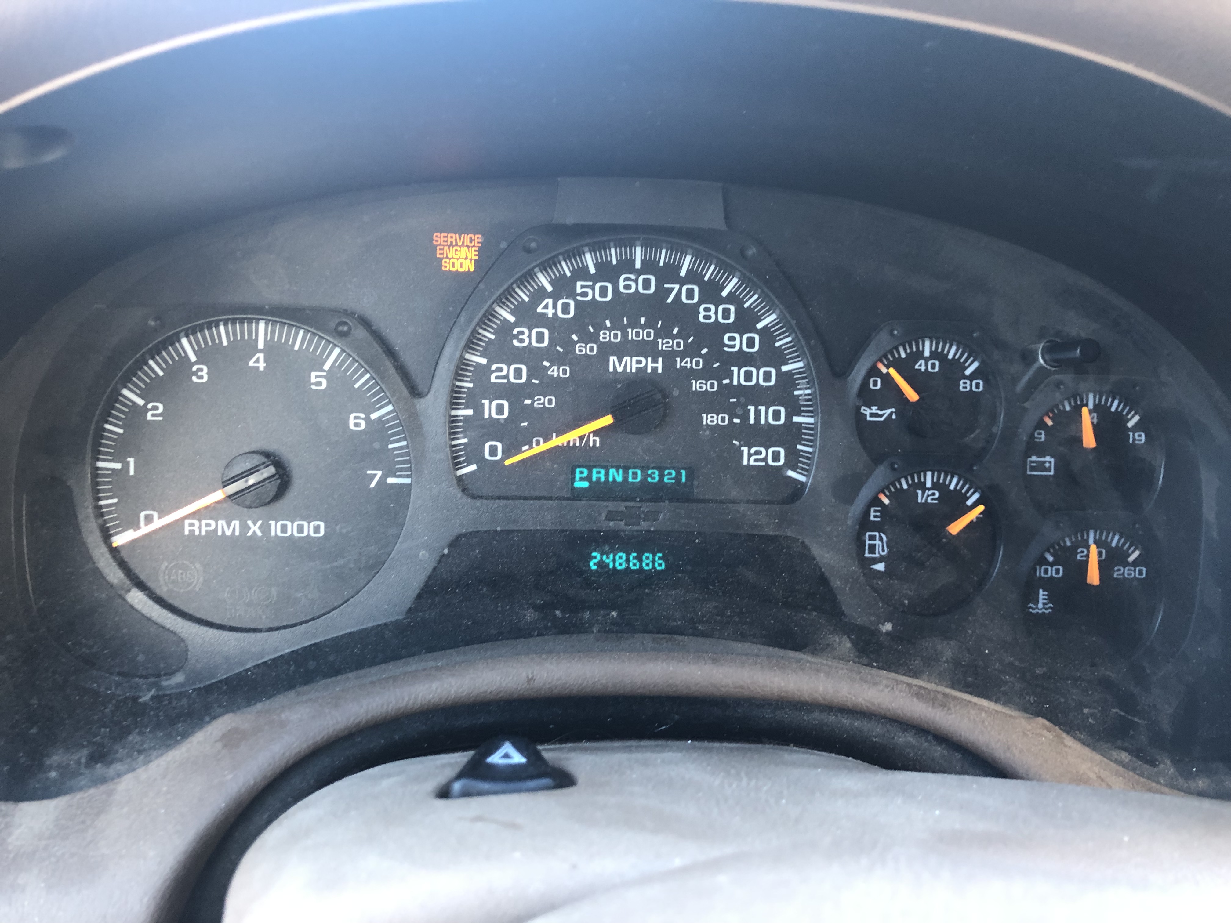 Used 2002 Chevrolet TrailBlazer LS w/ Preferred Equipment Group RWD image 12