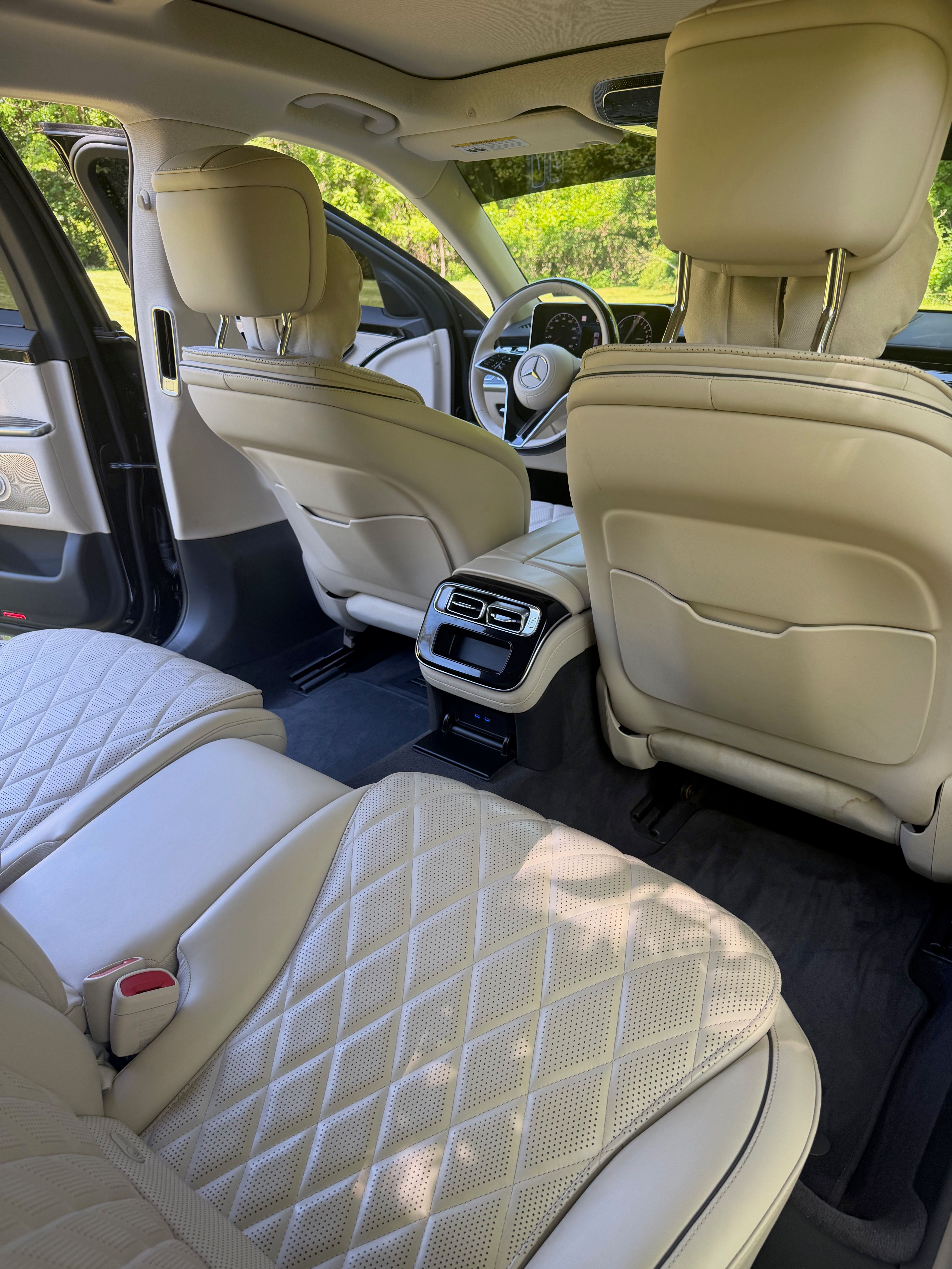 Used 2025 Mercedes-Benz S 580e 4MATIC Sedan image 17