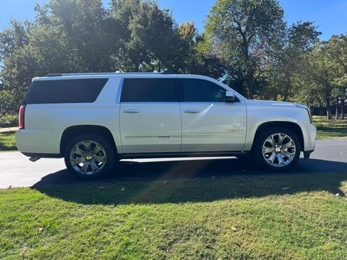 Used 2016 GMC Yukon XL Denali w/ Open Road Package image 5