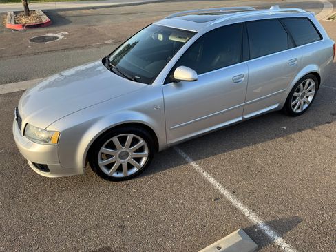 Used 2004 Audi A4 3.0 AWD/4WD image 2