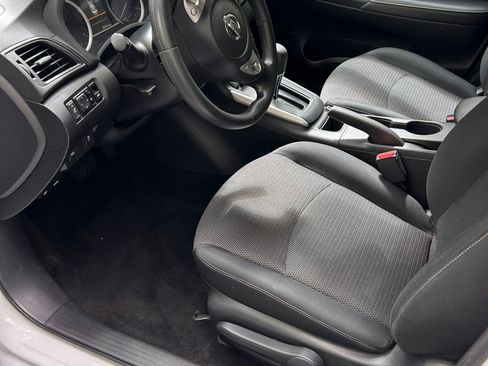 Used 2019 Nissan Sentra S FWD image 11