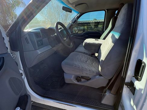 Used 1999 Ford F350 4x4 SuperCab Super Duty image 9