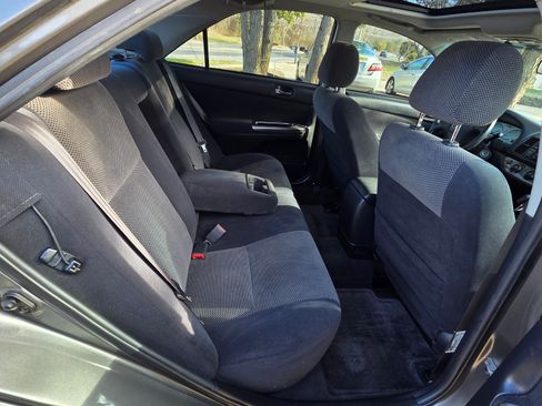 Used 2003 Toyota Camry SE image 19