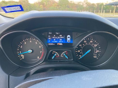 Used 2015 Ford Focus SE FWD image 22
