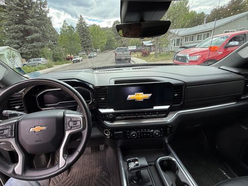 Used 2023 Chevrolet Silverado 1500 LTZ w/ LTZ Premium Package AWD/4WD image 24
