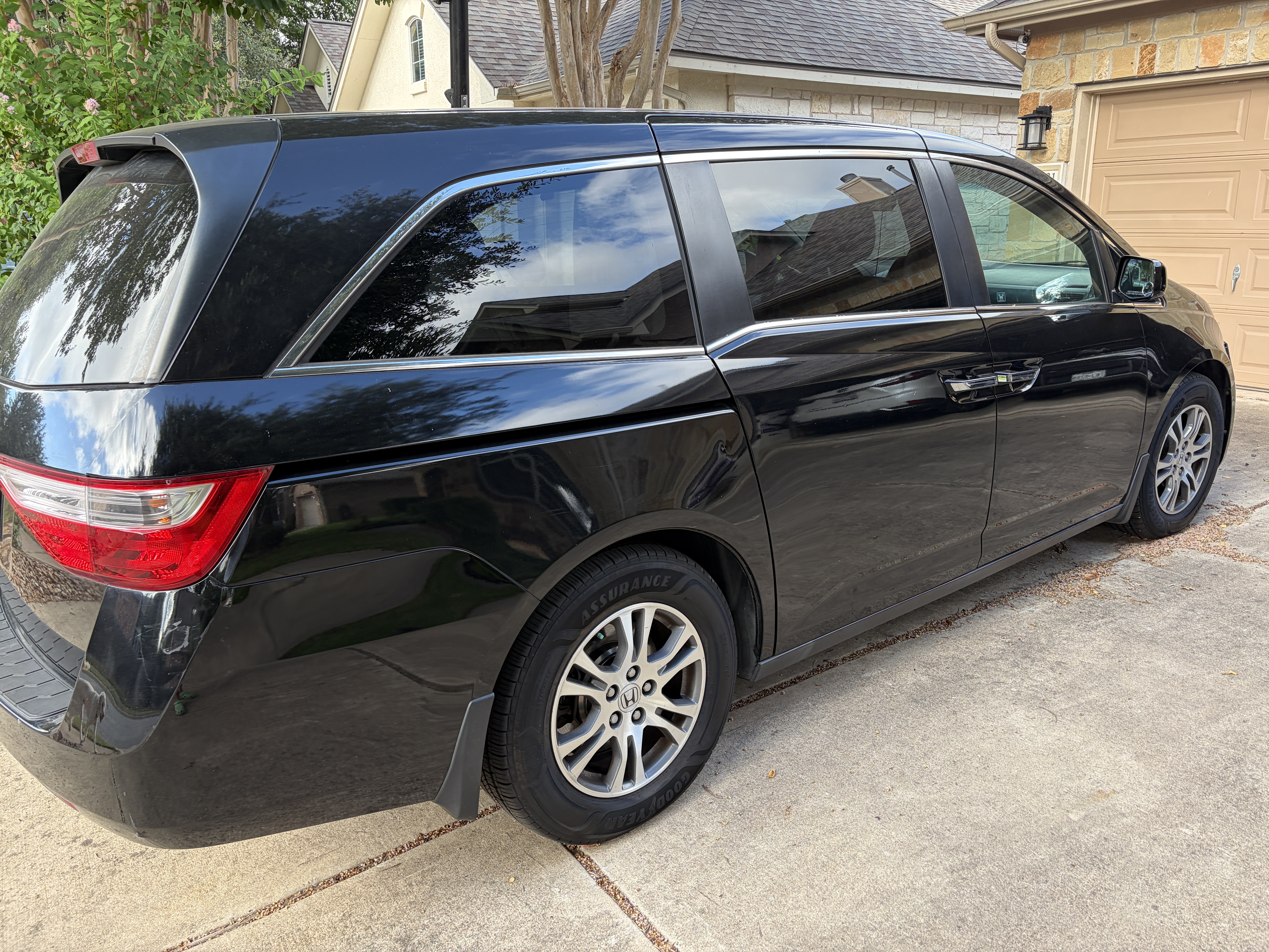 Used 2011 Honda Odyssey EX image 6
