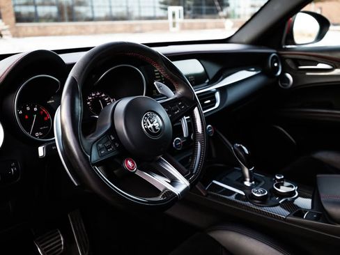 Used 2018 Alfa Romeo Stelvio Quadrifoglio w/ Driver Assist Dynamic Package image 8
