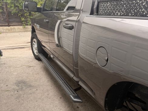 Used 2015 RAM 2500 Tradesman w/ Chrome Appearance Group image 17