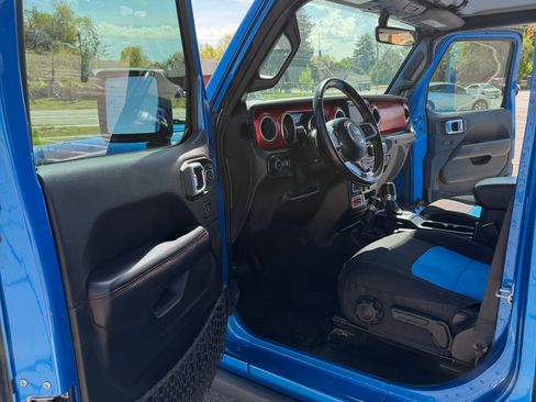 Used 2021 Jeep Wrangler Unlimited Rubicon AWD/4WD image 14