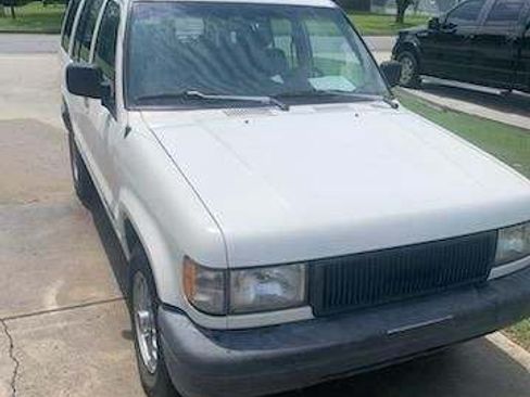 Used 1994 Isuzu Trooper S AWD/4WD image 1