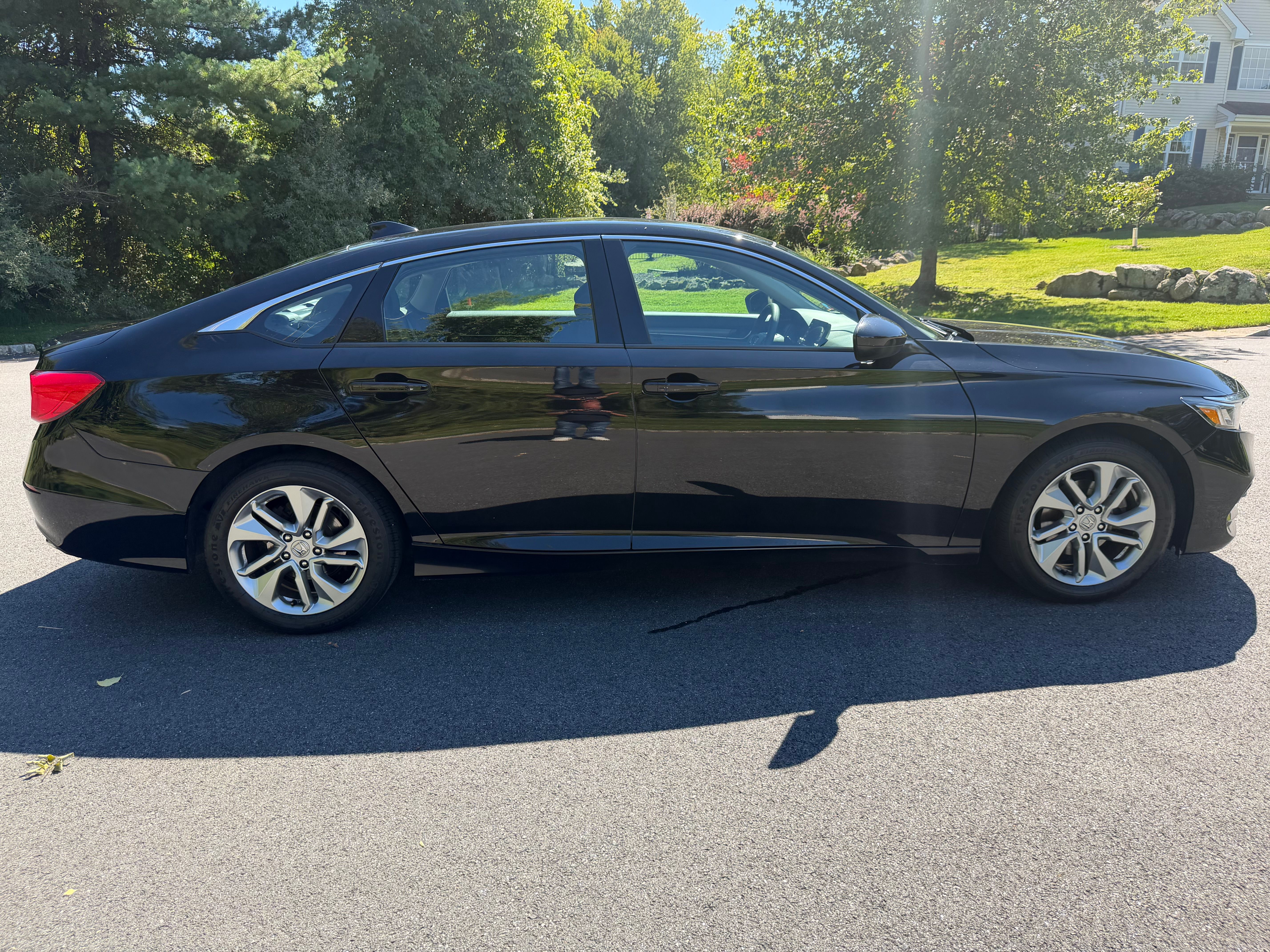 Used 2018 Honda Accord LX image 8