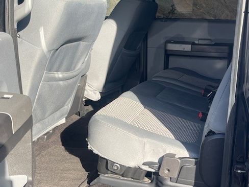 Used 2015 Ford F250 XLT w/ XLT Value Package image 10