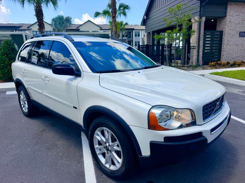 Used 2006 Volvo XC90 V8 AWD/4WD image 4