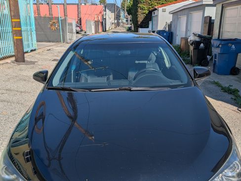 Used 2015 Toyota Camry SE image 9