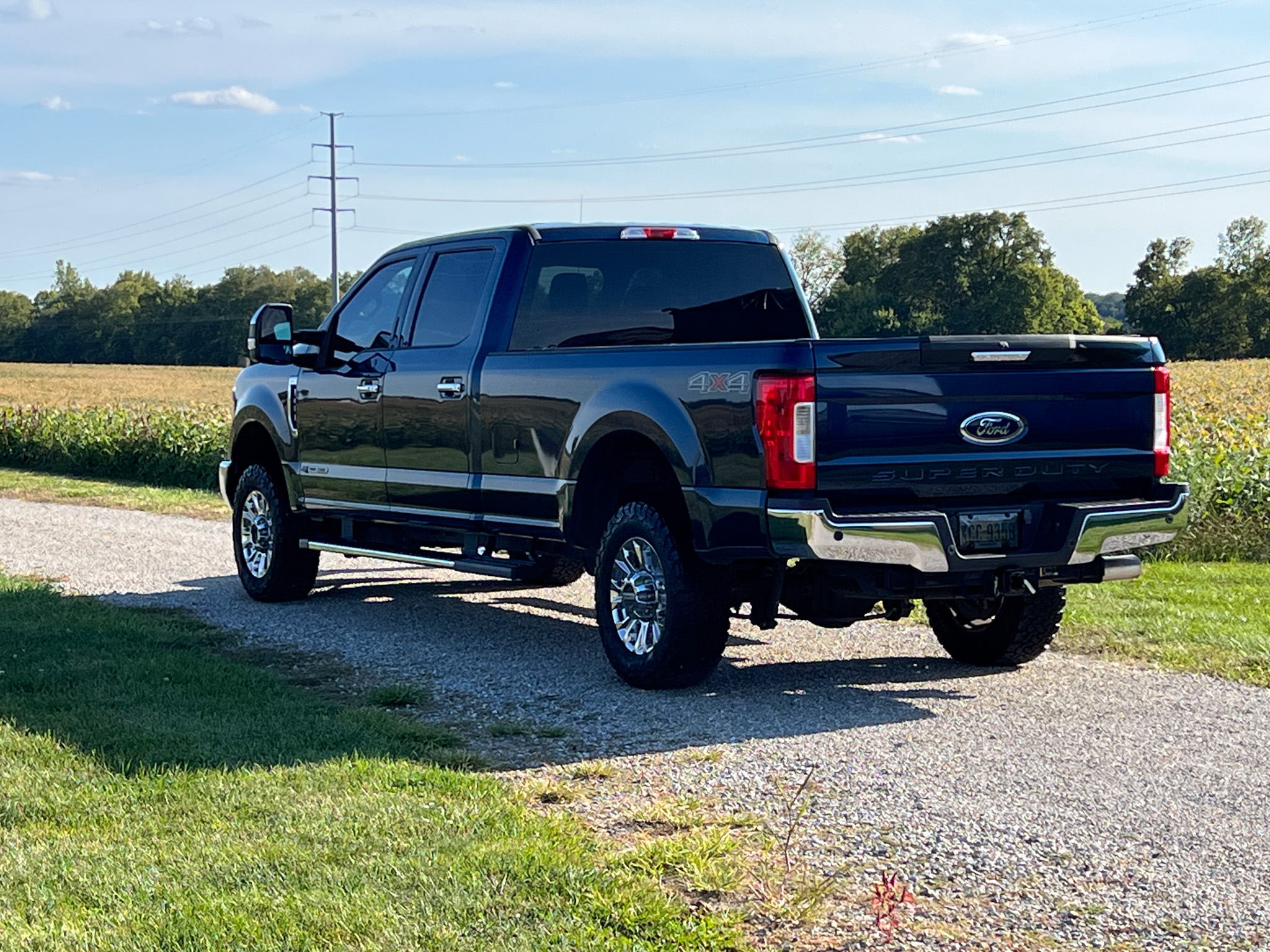Used 2019 Ford F350 XLT w/ XLT Premium Package AWD/4WD image 9
