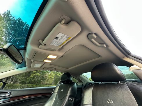 Used 2010 INFINITI G37 x Coupe w/ Premium Pkg image 26