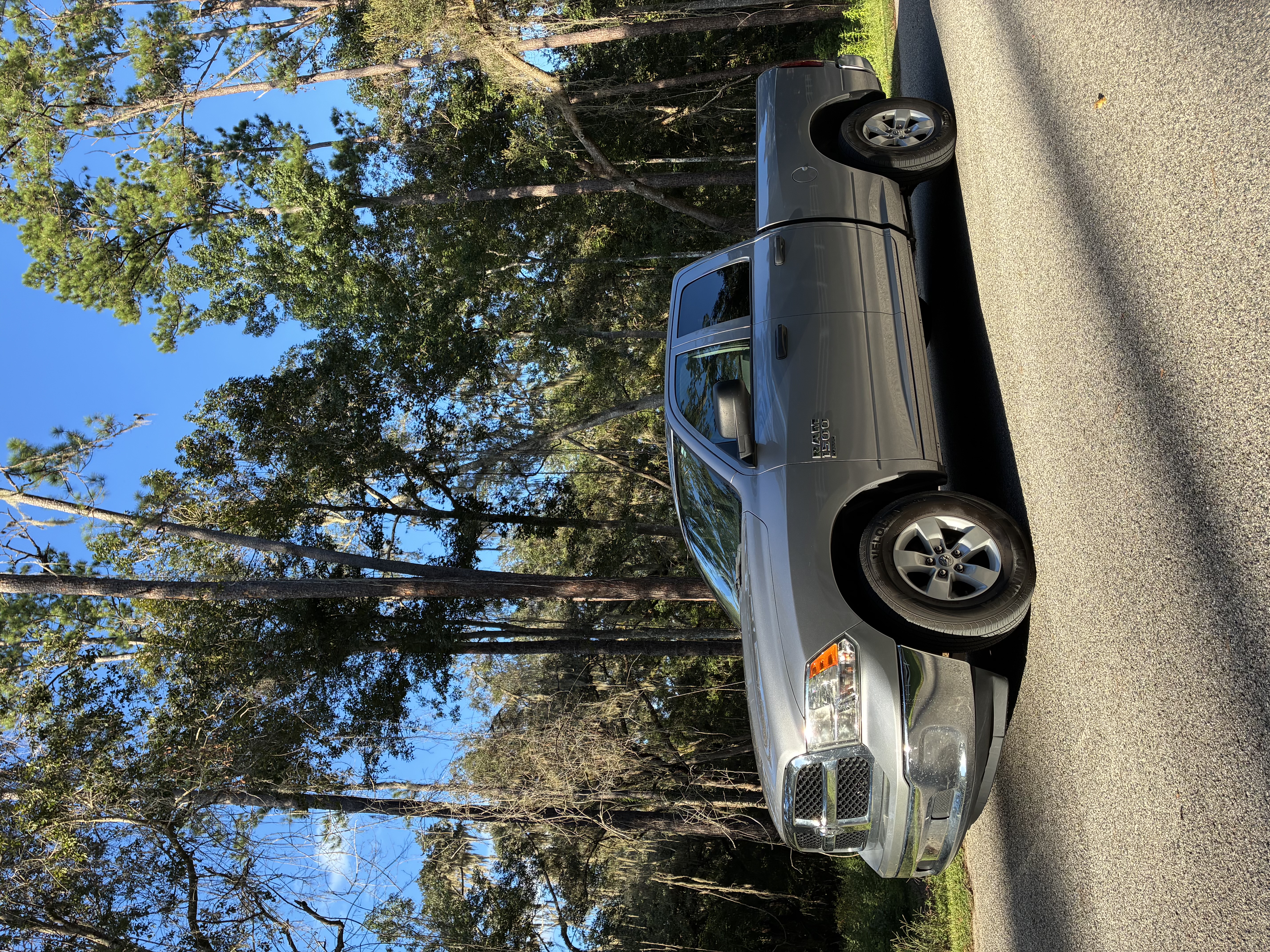 Used 2024 RAM 1500 Classic SLT RWD image 2