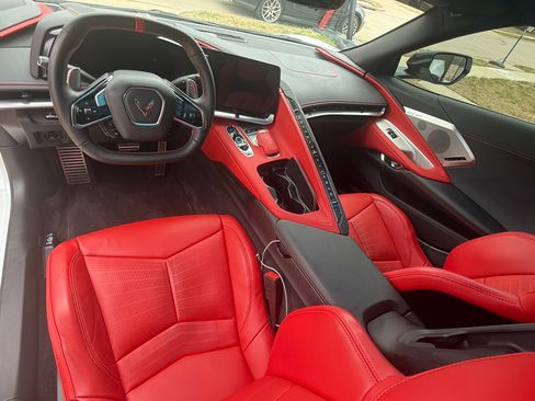 Used 2022 Chevrolet Corvette Stingray Preferred Cpe w/ Z51 Performance Package image 13