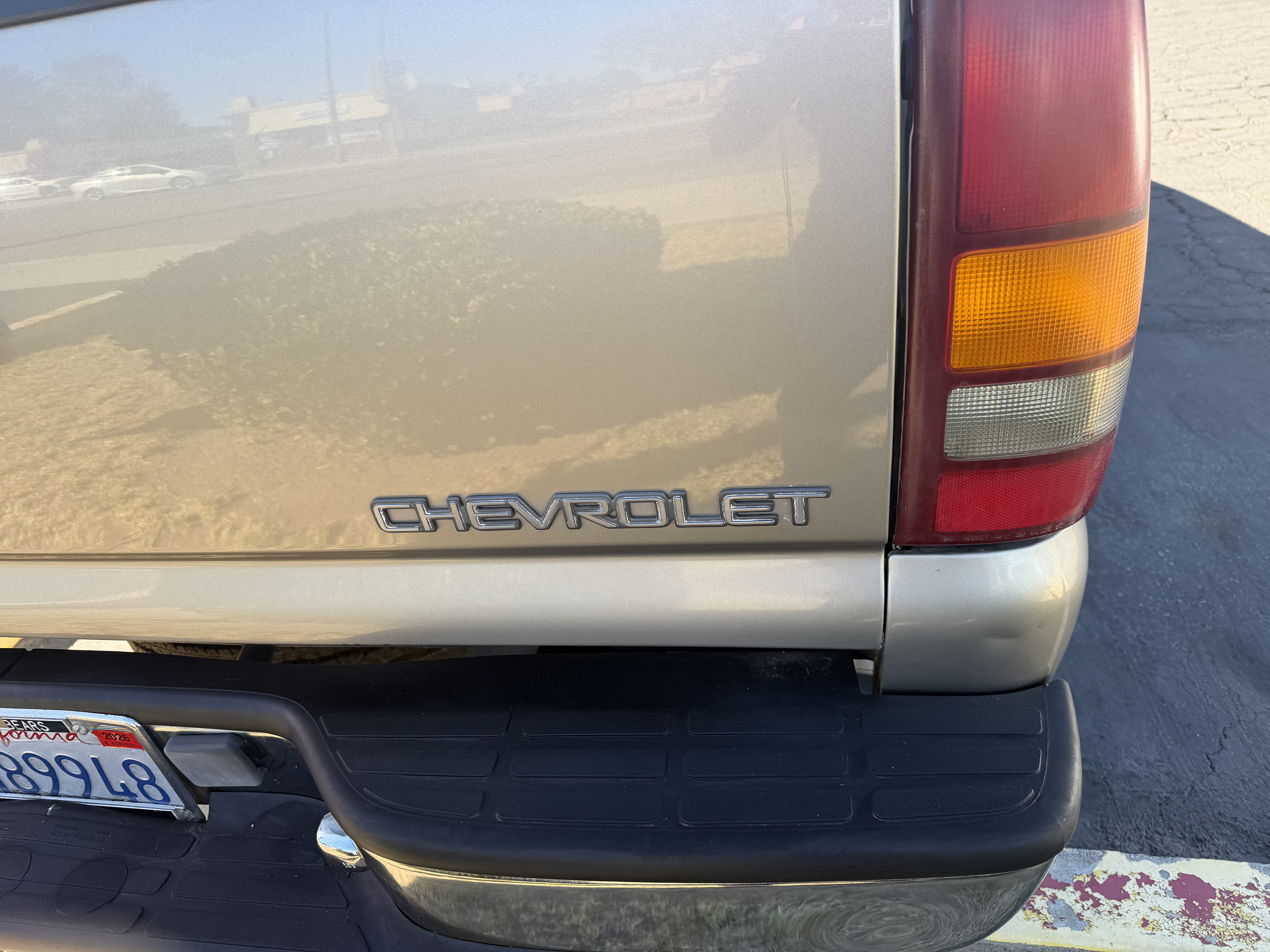 Used 1999 Chevrolet Silverado 2500 LS w/ Firm Ride Suspension Pkg RWD image 16