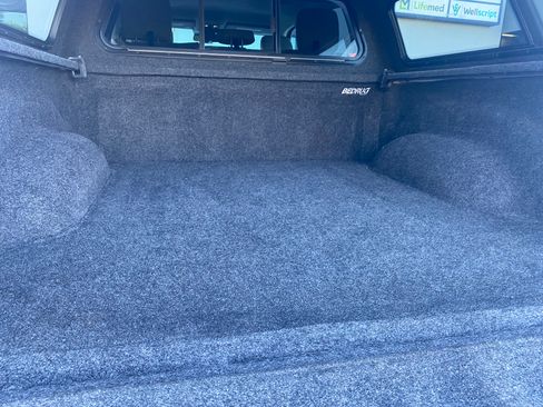 Used 2017 RAM 1500 Laramie w/ Convenience Group image 11