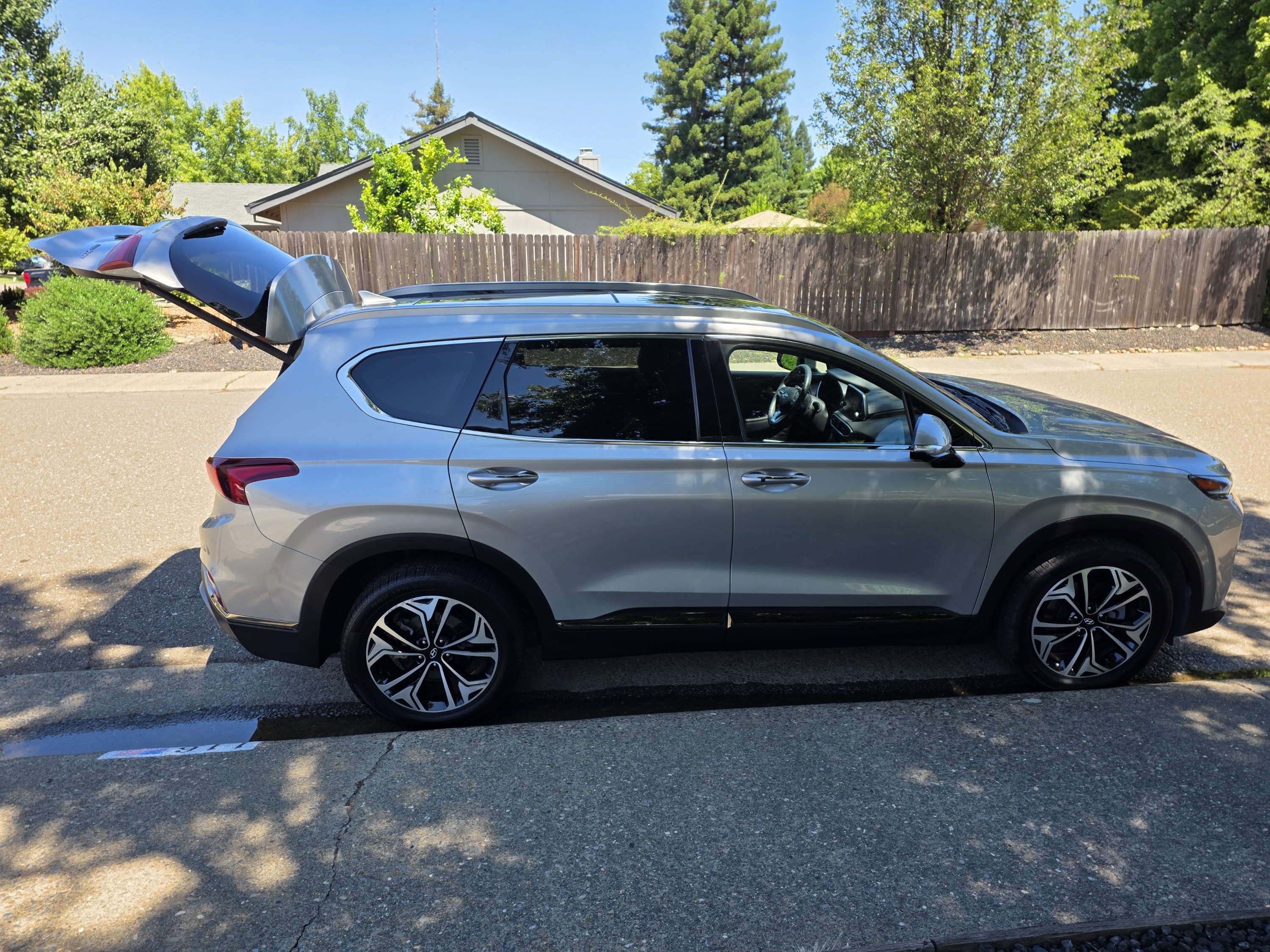 Used 2020 Hyundai Santa Fe Limited AWD/4WD image 14