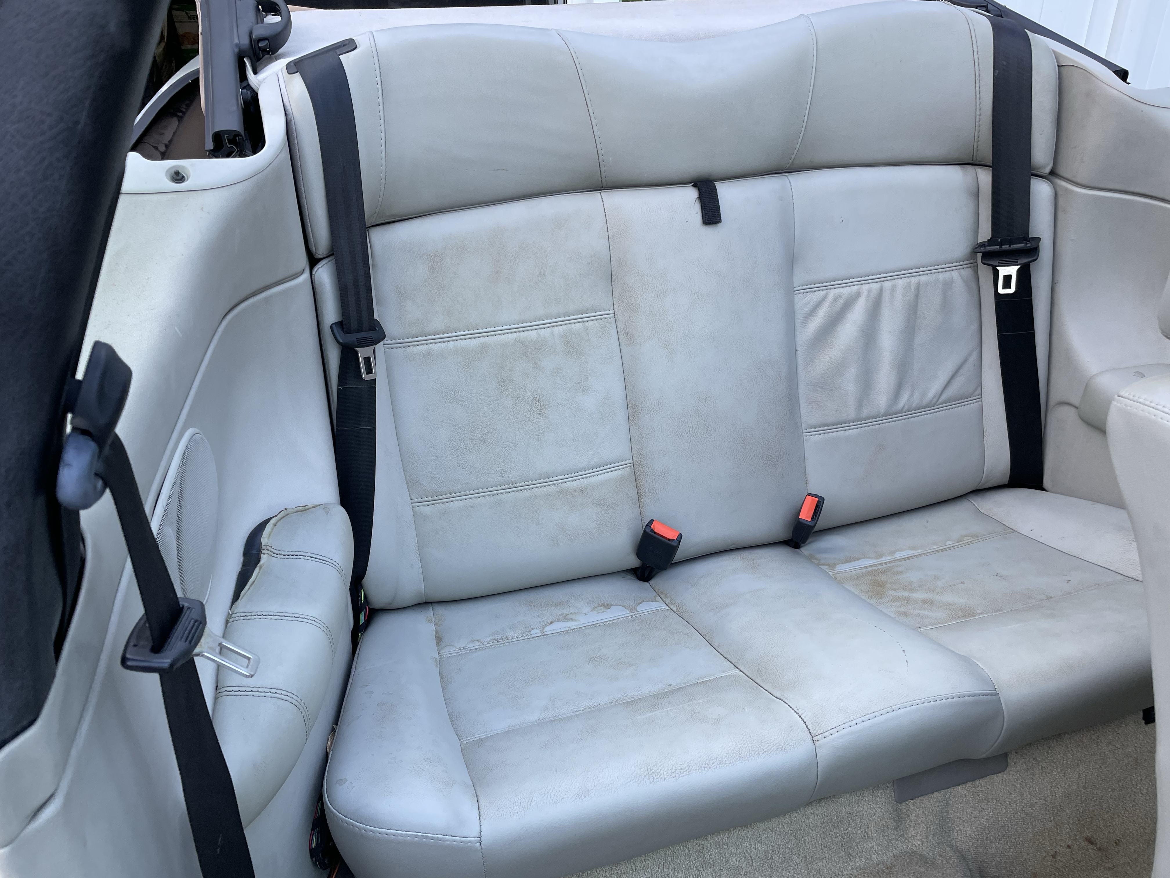 Used 1999 Volkswagen Cabrio GLS FWD image 29