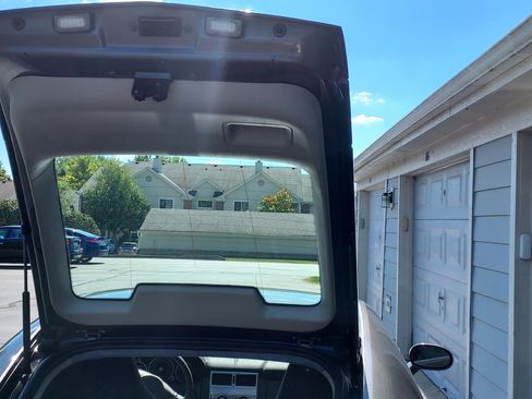 Used 2005 Chrysler Crossfire Limited image 10