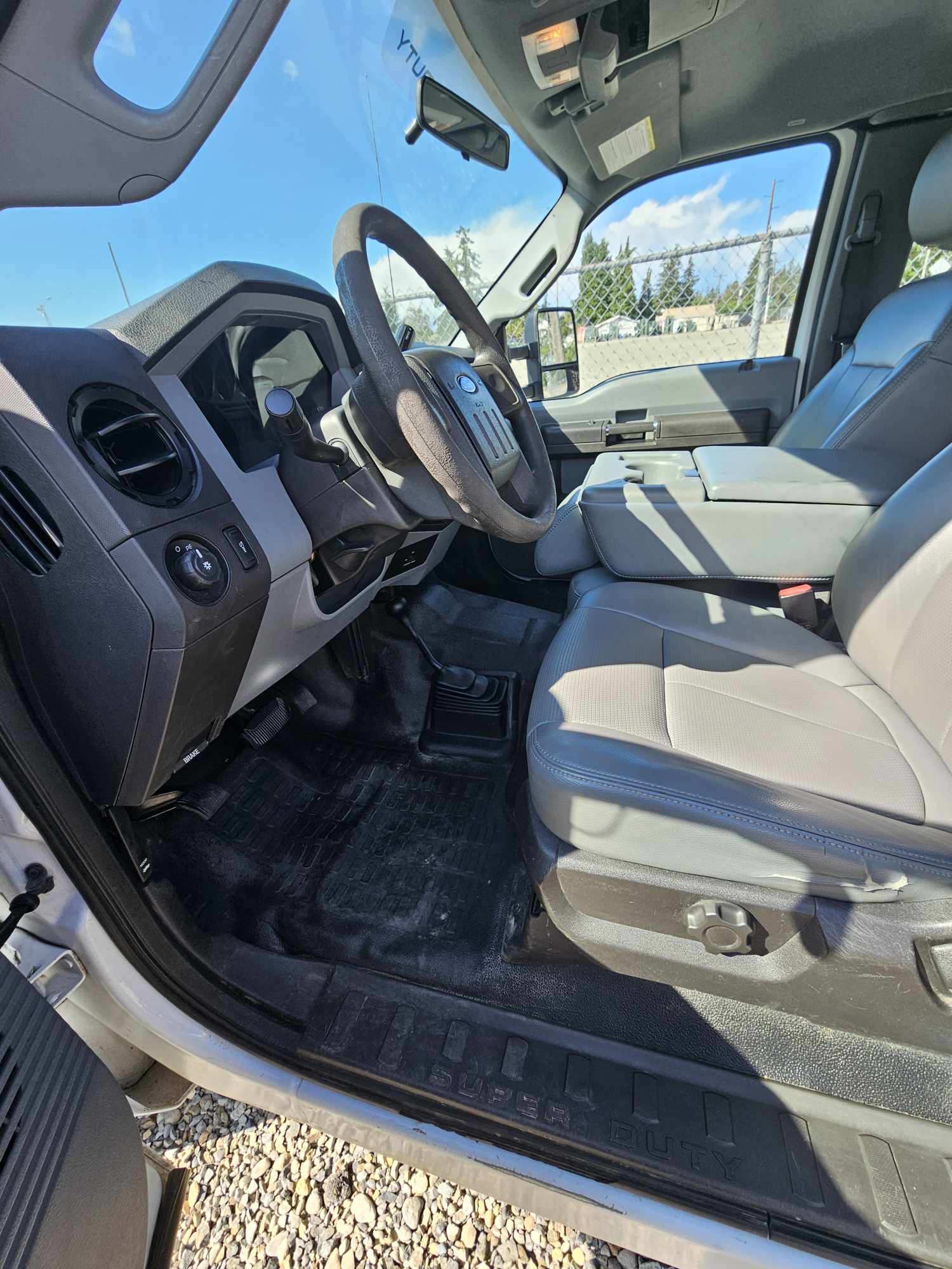 Used 2011 Ford F250 XL w/ PWR Equipment Group AWD/4WD image 6