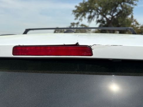 Used 2015 Chrysler Town & Country Touring-L w/ Driver Convenience Group image 6