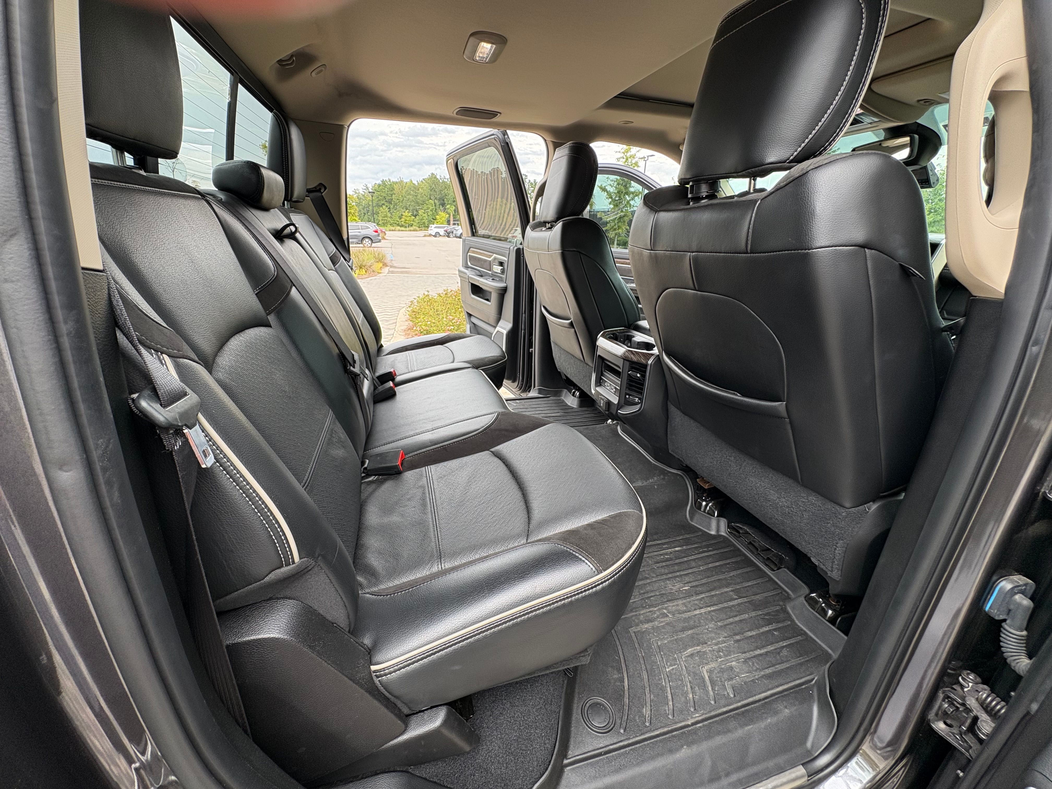 Used 2020 RAM 2500 Laramie AWD/4WD image 18