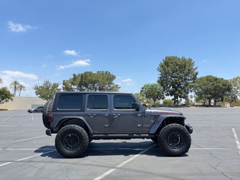 Used 2021 Jeep Wrangler Unlimited Rubicon AWD/4WD image 4