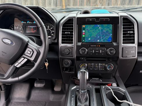 Used 2016 Ford F150 XLT w/ Equipment Group 302A Luxury RWD image 11