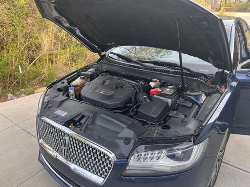 Used 2017 Lincoln MKZ Select image 11