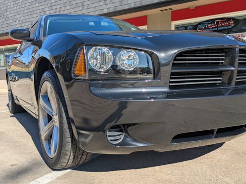 Used 2009 Dodge Charger SE image 13