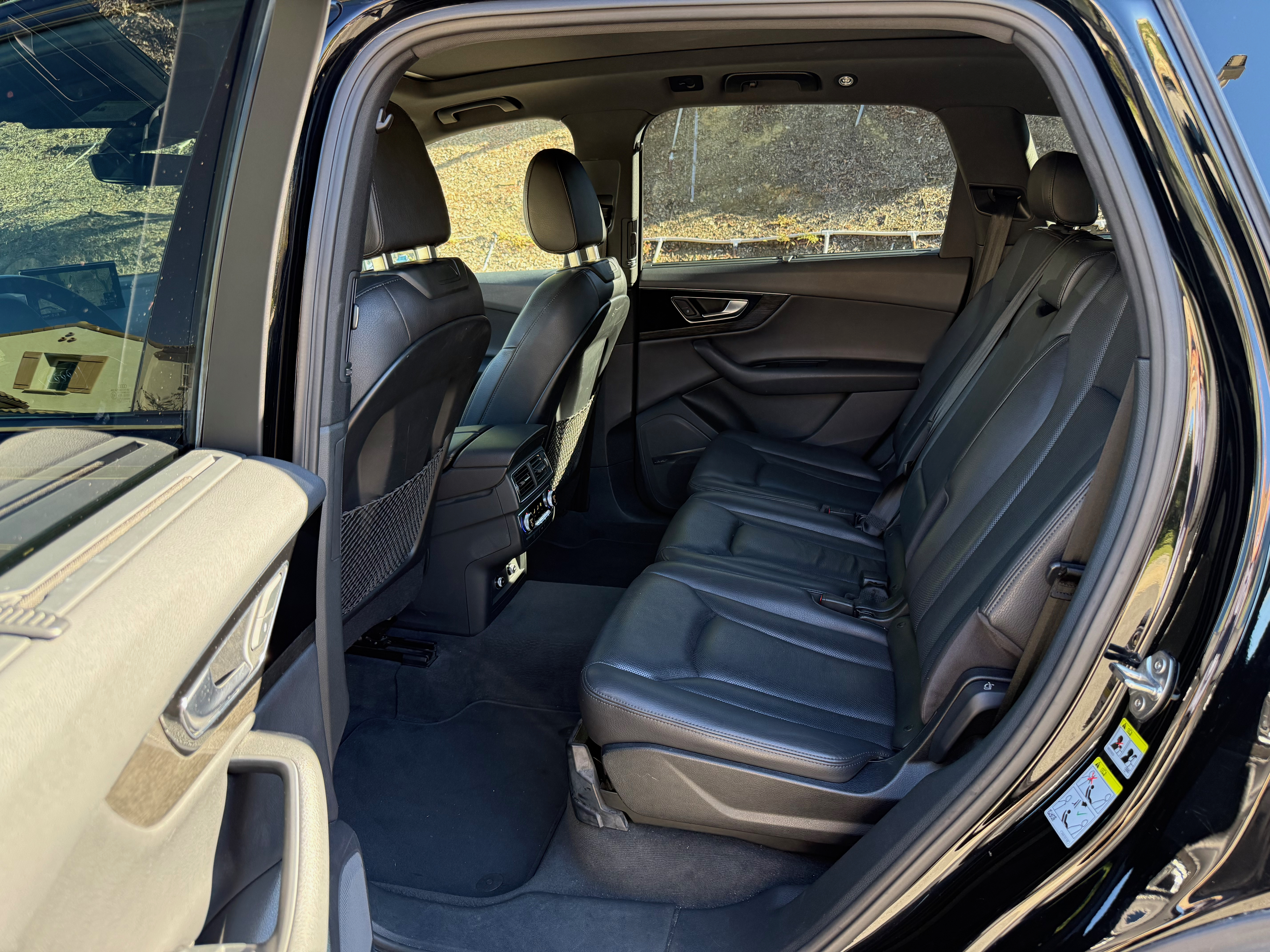 Used 2018 Audi Q7 3.0T Prestige AWD/4WD image 14