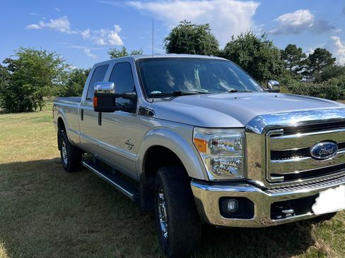 Used 2015 Ford F350 XLT w/ XLT Premium Package AWD/4WD image 1