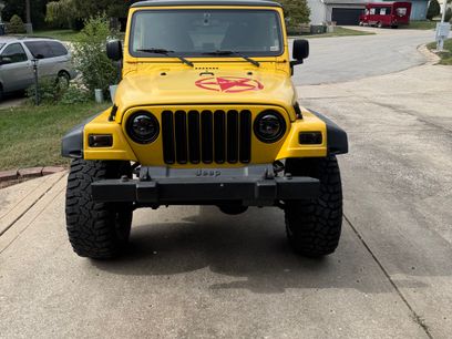 Used 2004 Jeep Wrangler 4WD
