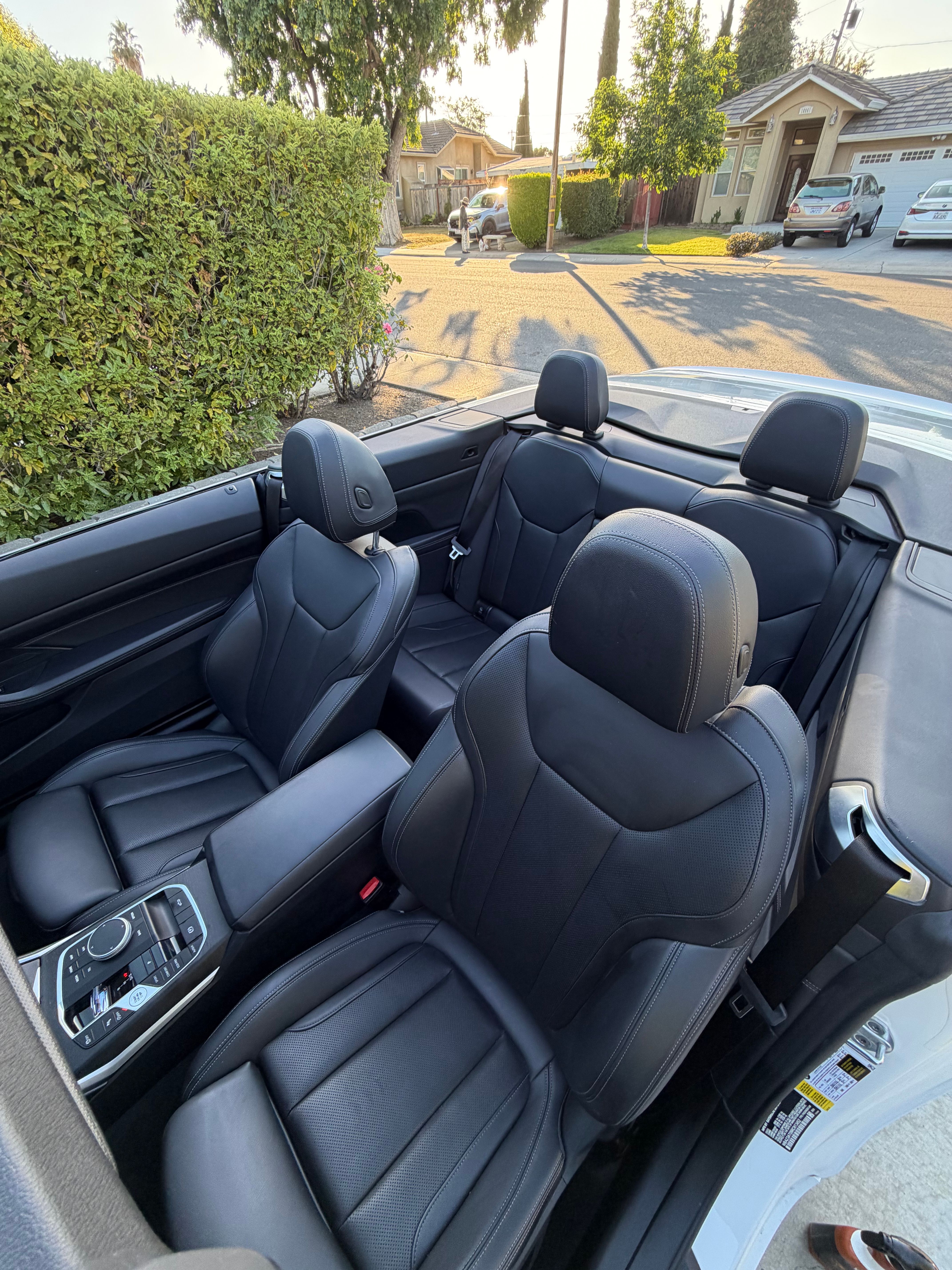 Used 2024 BMW 430i Convertible RWD image 13