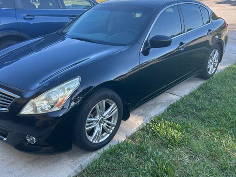 Used 2013 INFINITI G37 Journey RWD image 14