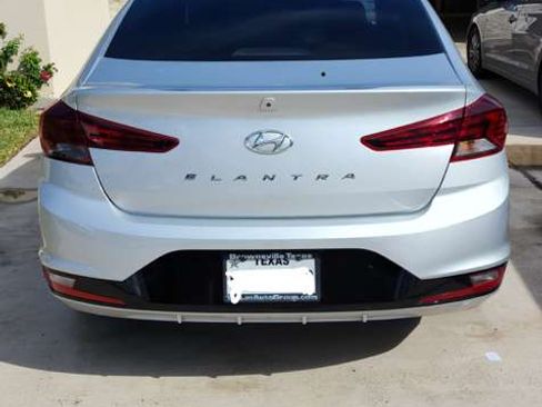 Used 2019 Hyundai Elantra SEL w/ Cargo Package image 4