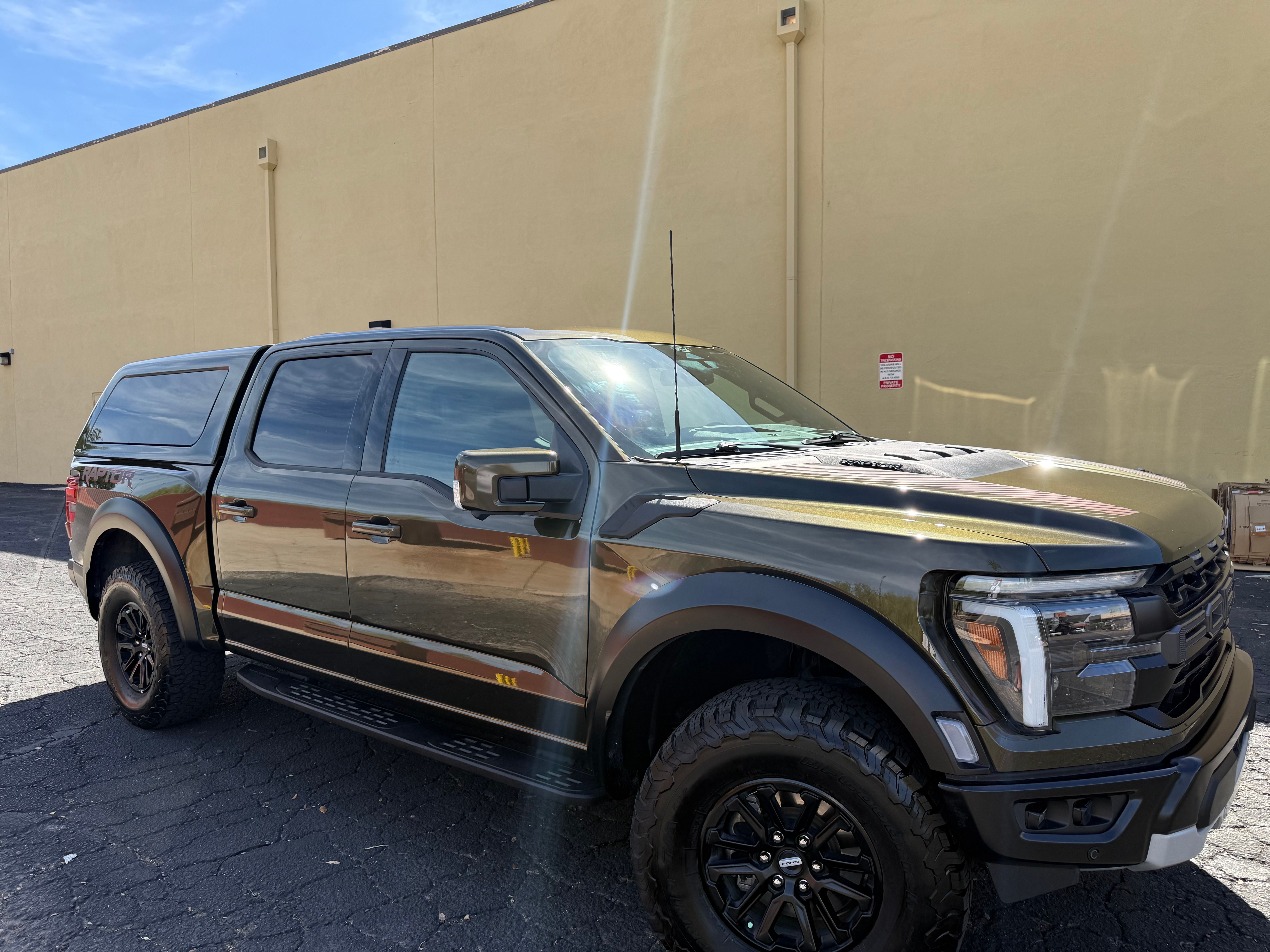 Used 2024 Ford F150 Raptor AWD/4WD image 9