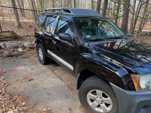 Used 2012 Nissan Xterra S w/ Value Package image 1