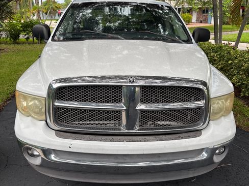 Used 2002 Dodge Ram 1500 Truck 2WD Quad Cab image 1