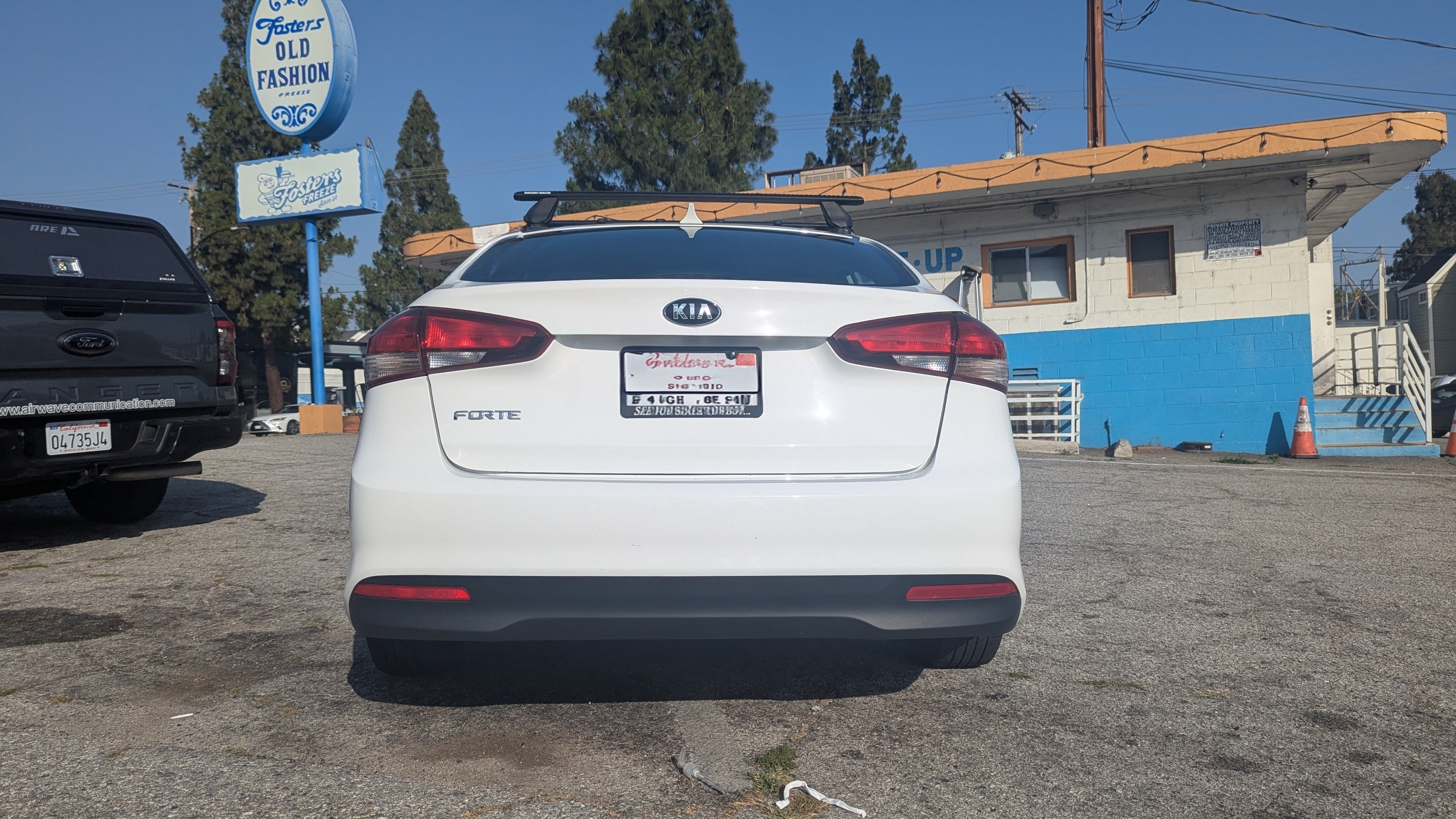Used 2017 Kia Forte LX FWD image 17