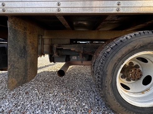 Used 2019 Ford E-450 and Econoline 450 Super Duty w/ Power Windows & Locks Group image 10