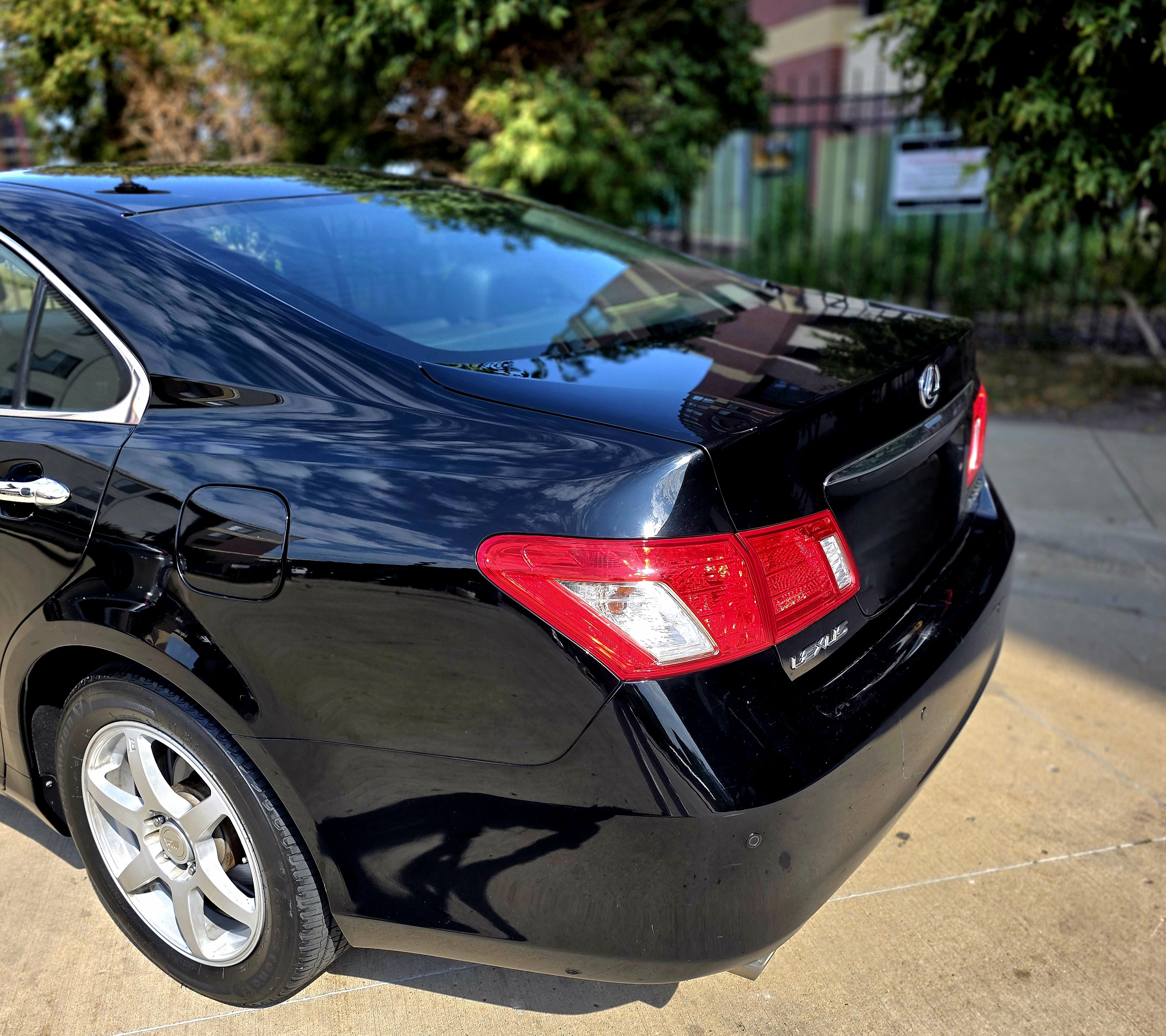 Used 2007 Lexus ES 350 FWD image 11
