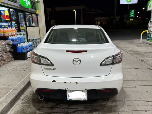 Used 2011 MAZDA MAZDA3 i Touring image 5